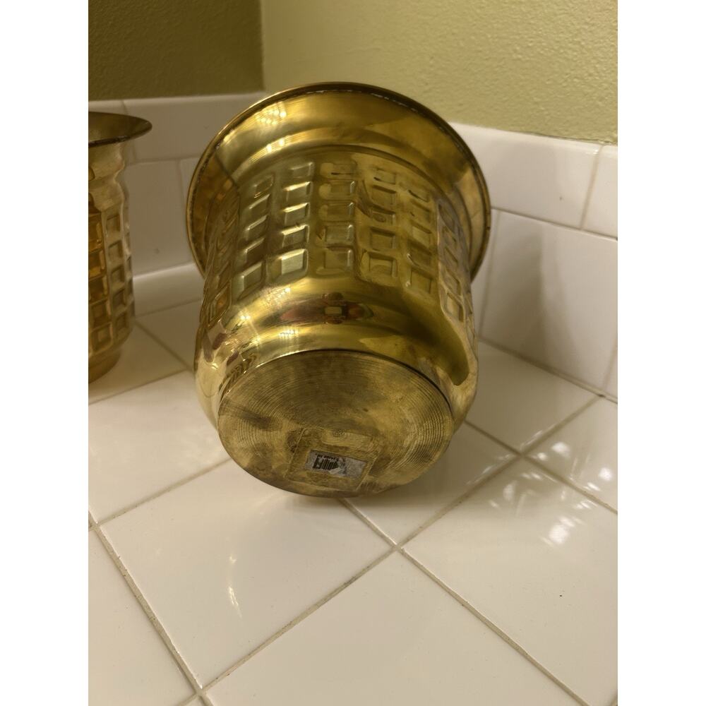 Vintage Set Of 2 Brass Planters, Made in India With Square Pattern 7” Tall - Picture 6 of 9